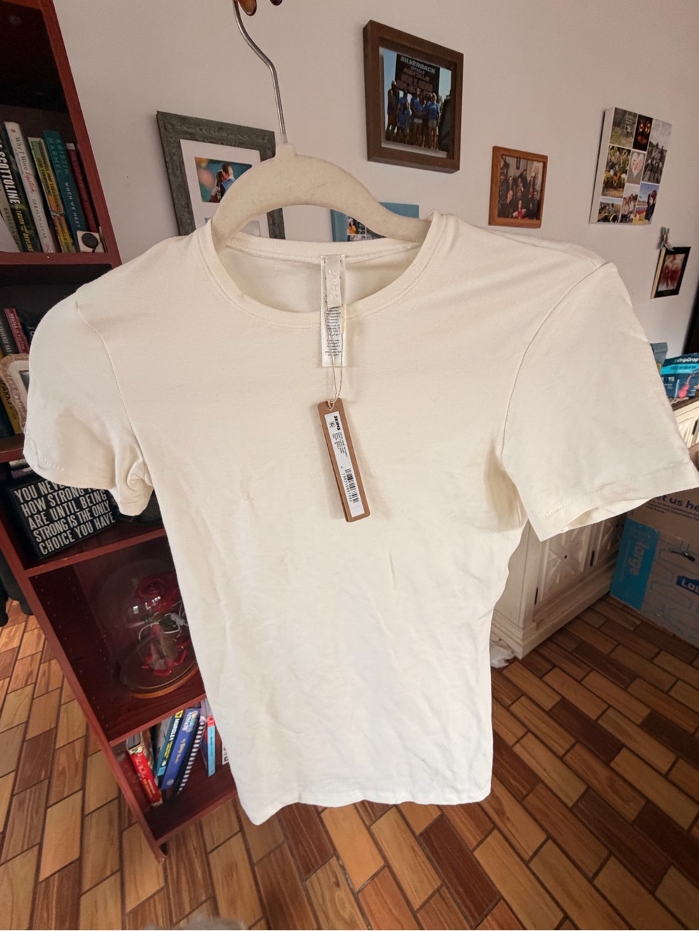 Maternity SKIMS Short Sleeve Crewneck Tee in Cream